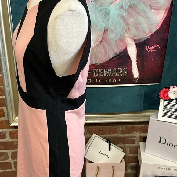 Peach 🍑 black dress - Picture 5 of 7